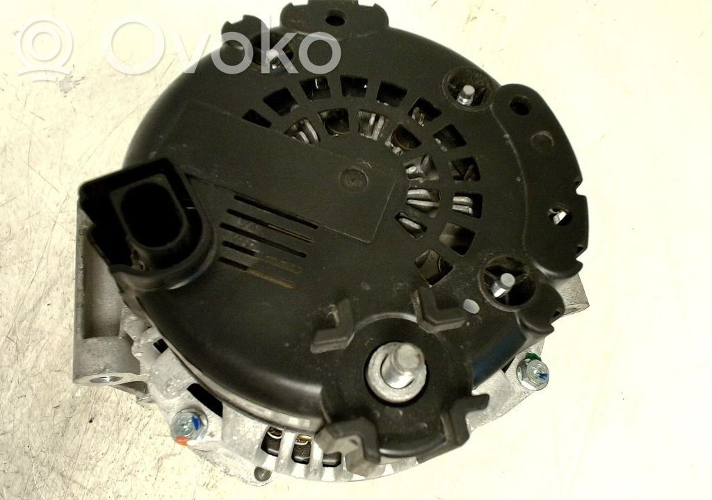 Audi A6 S6 C6 4F Ģenerators 