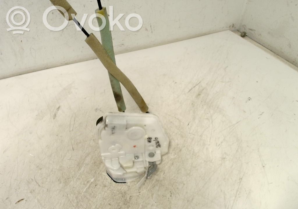 Mazda CX-5 II Takaoven lukko 