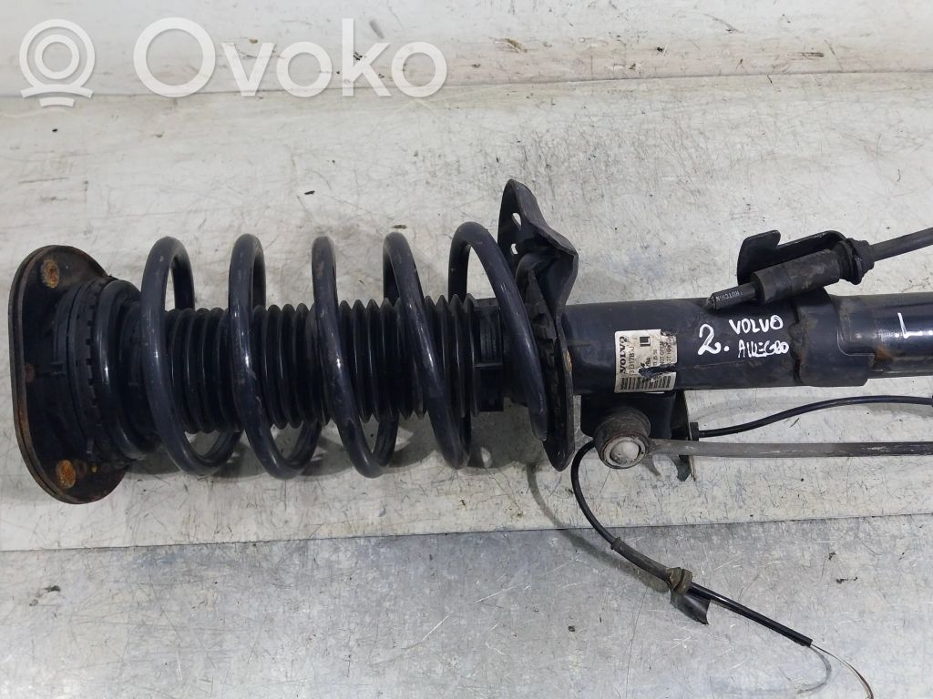 Volvo V70 Amortyzator przedni 