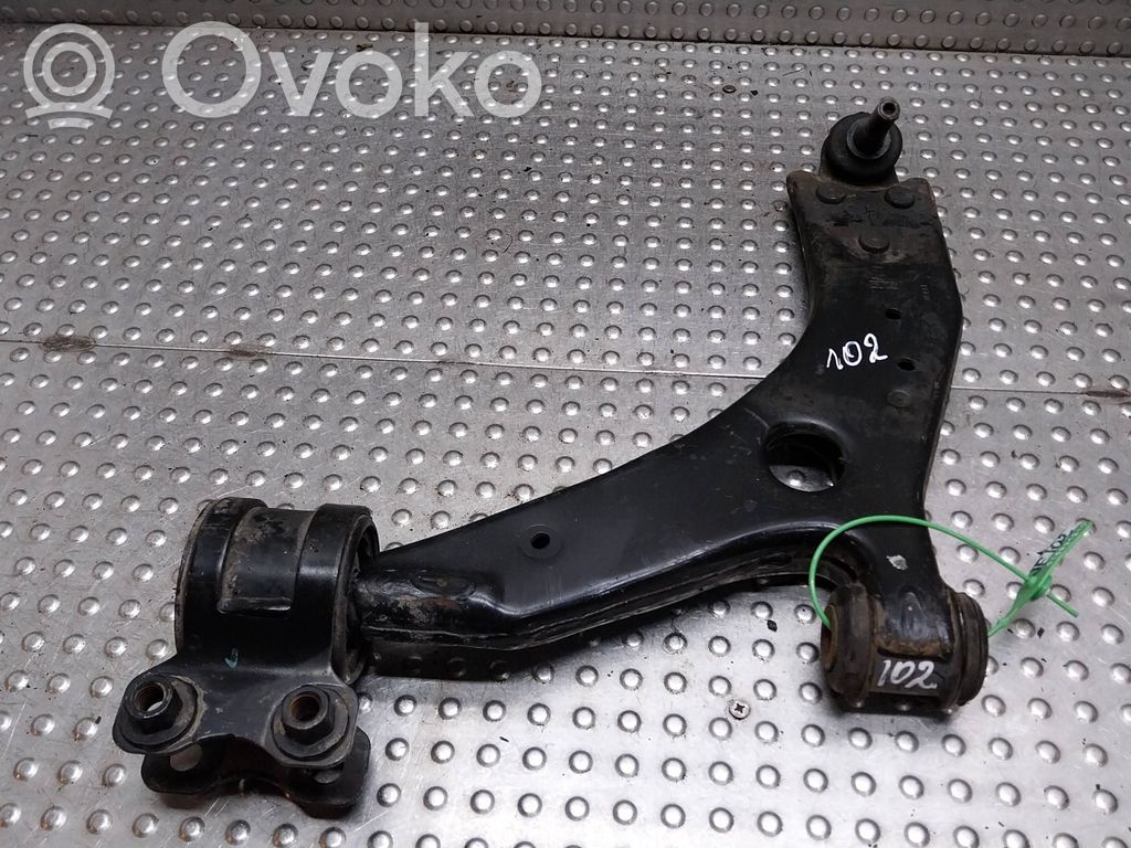 Ford C-MAX I Svira 