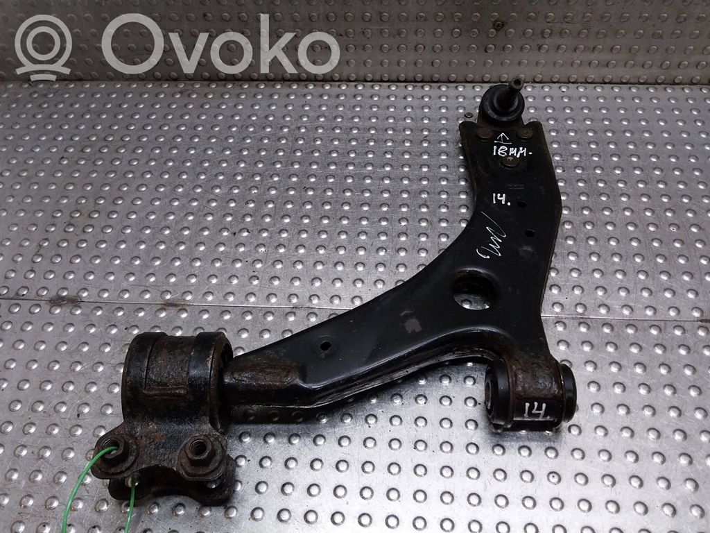 Volvo C30 Etutukivarsi 
