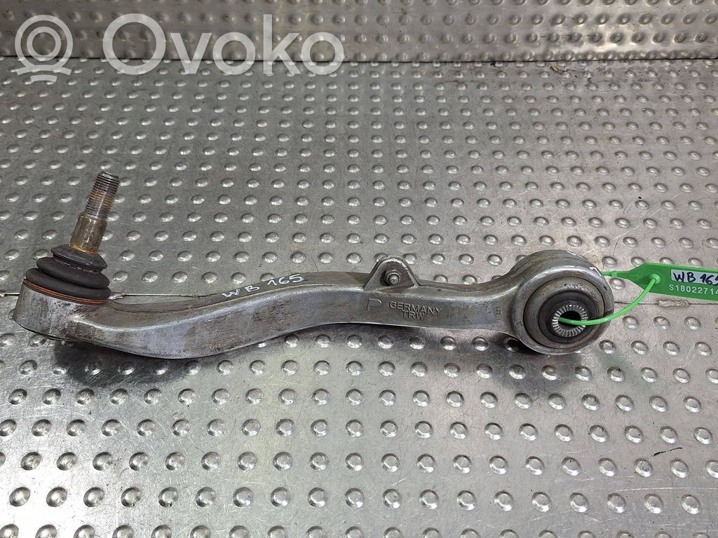 Front control arm   6770452