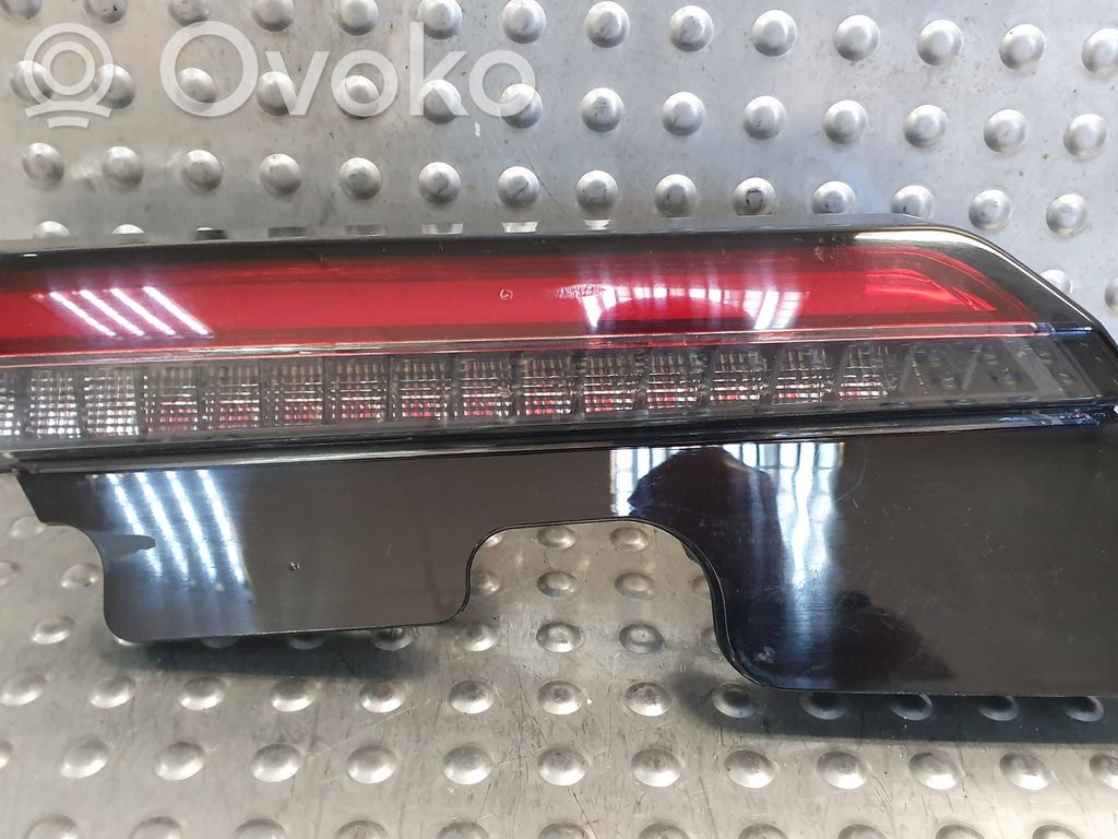 Volvo C40 Takaluukun takavalot 