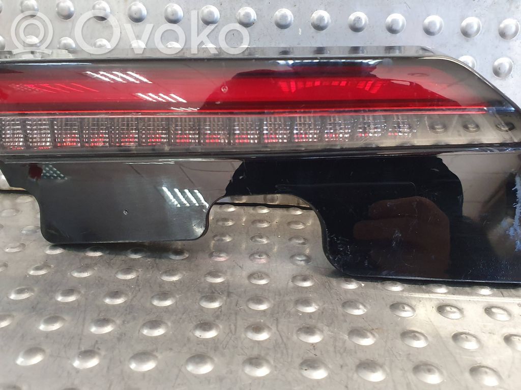 Volvo C40 Takaluukun takavalot 