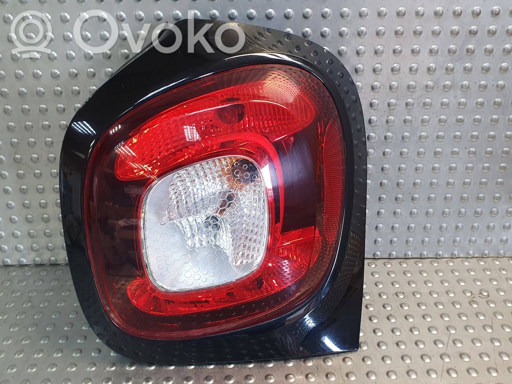 Smart ForFour II W453 Rear/tail lights 