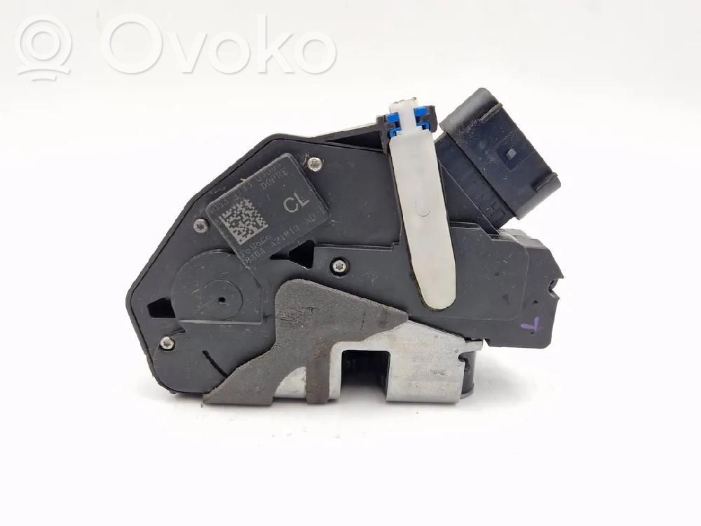 Ford Fiesta Zamek drzwi przednich 