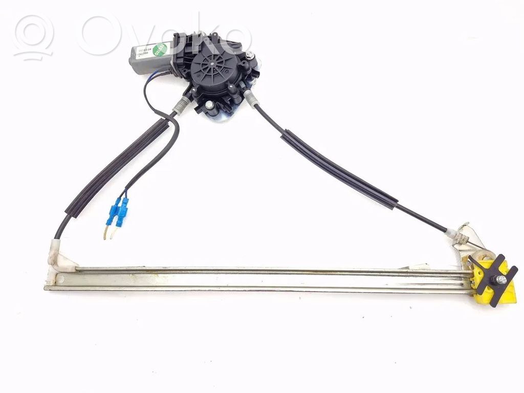 Renault Megane I Front door window regulator with motor 