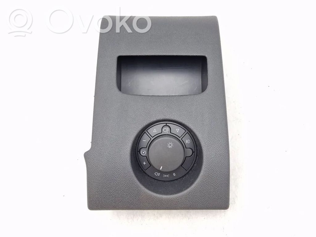 Light switch   13249507,13228683,460029937
