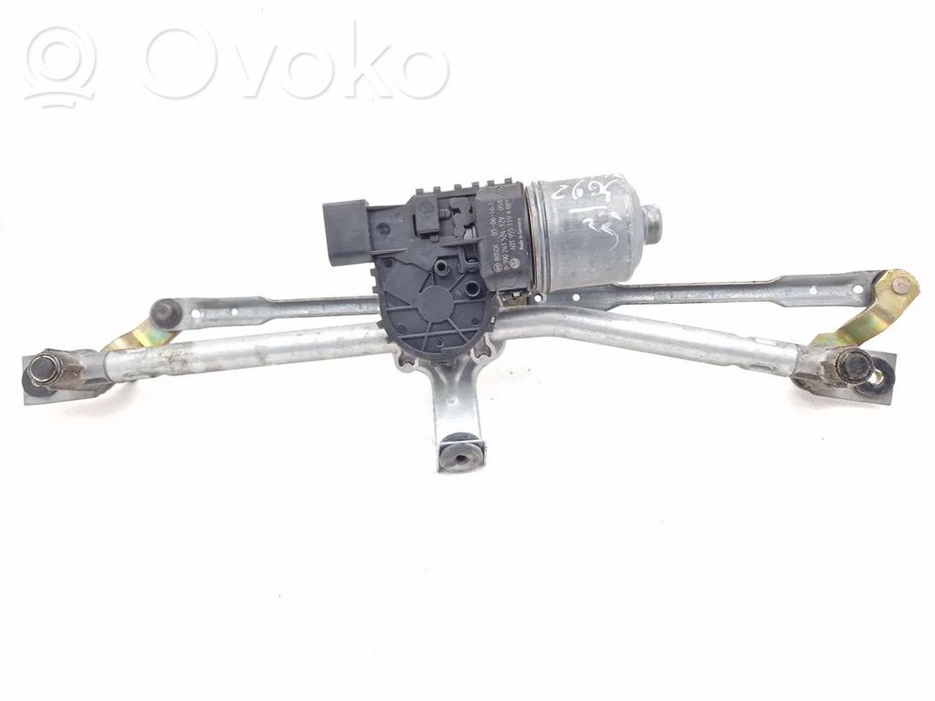 Skoda Fabia Mk1 (6Y) Motor ștergător 