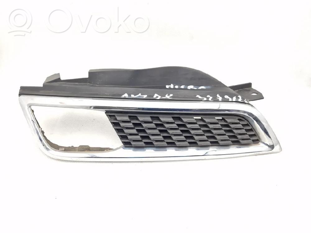 Nissan Micra Dash center air vent grill 