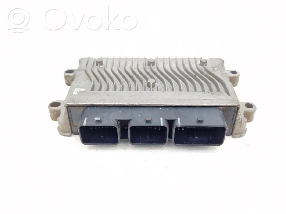 Engine control unit/module   1943HG,215865398