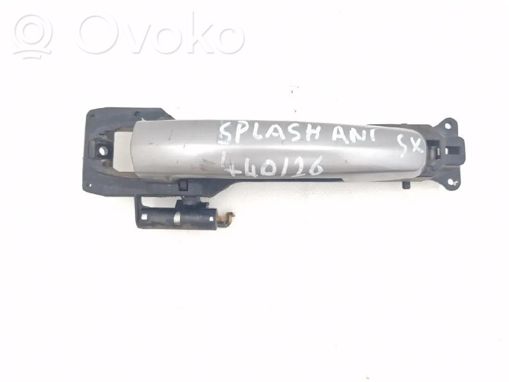 Suzuki Splash Manecilla externa puerta delantera 