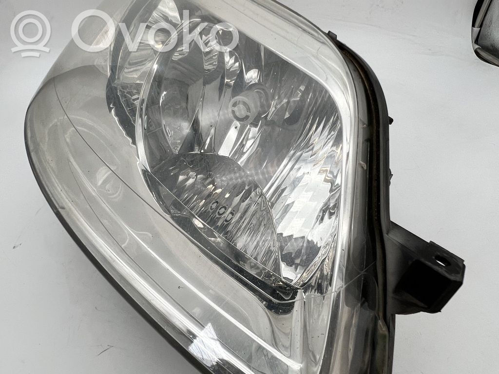 Citroen C4 I Phare frontale 