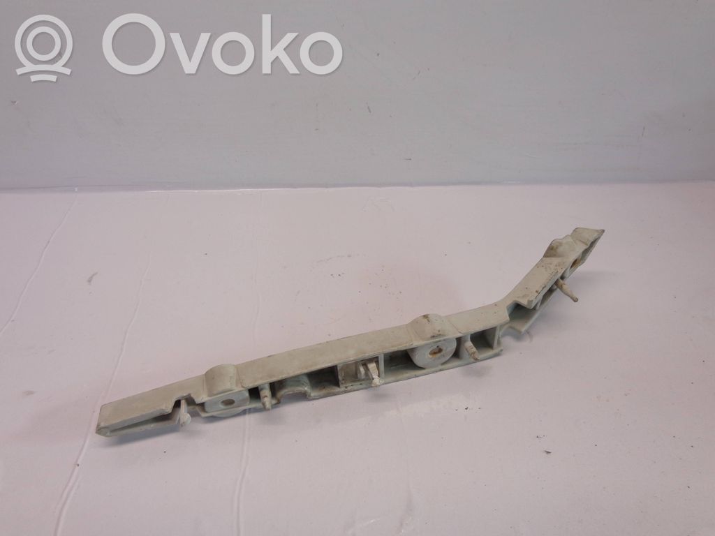 Ford C-MAX I Front bumper mounting bracket 