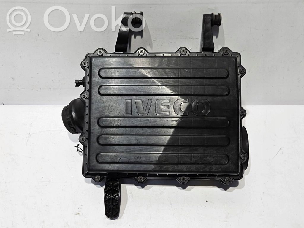 Iveco Daily 6th gen Obudowa filtra powietrza 
