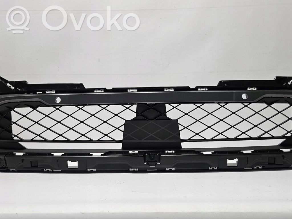Renault Captur II Front bumper lower grill 