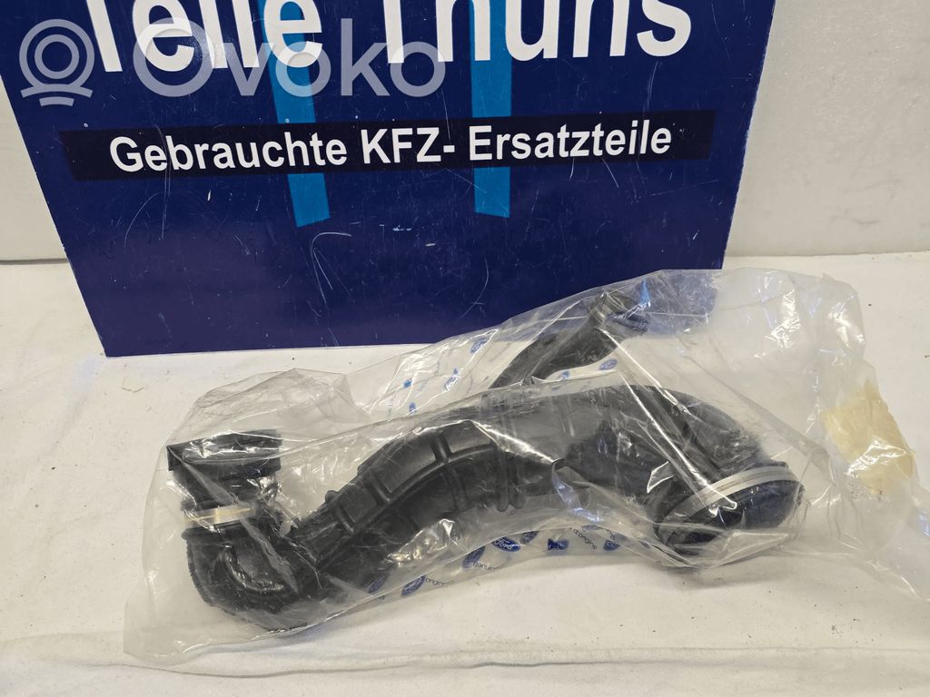 Polttoaineputken letku   1079317,98AB9R504CE