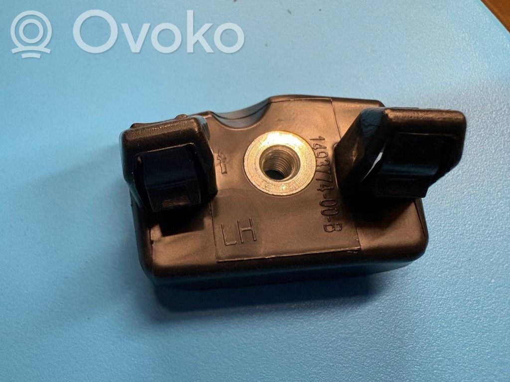 Tesla Model Y Front bumper mounting bracket 