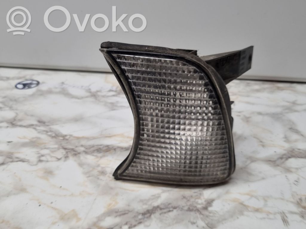 Front indicator light   969798,183270B