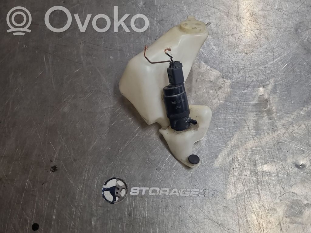 BMW 5 E39 Zbiornik płynu spryskiwaczy lamp 