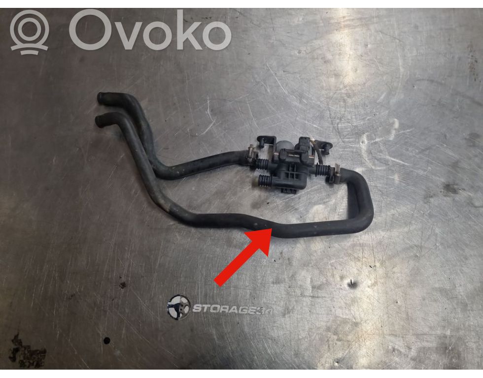 BMW 5 E39 Engine coolant pipe/hose 