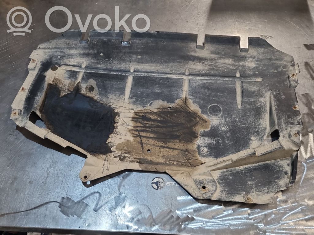 BMW 5 E39 Priekinės važiuoklės dugno apsauga 