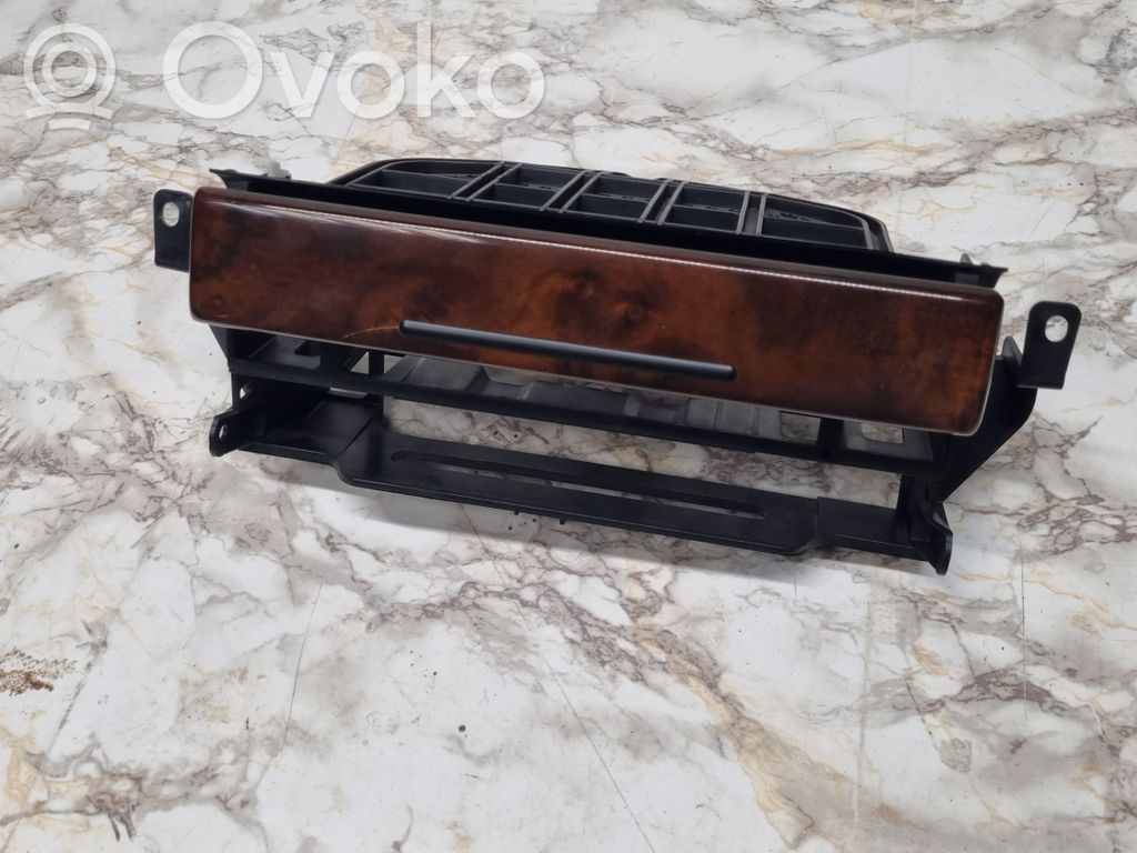 BMW 5 E39 Radio/GPS head unit trim 