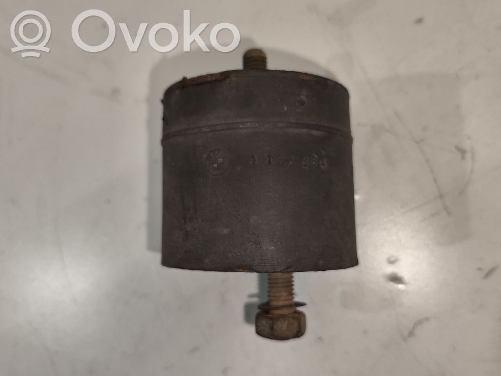 BMW 5 E34 Engine mount bracket 