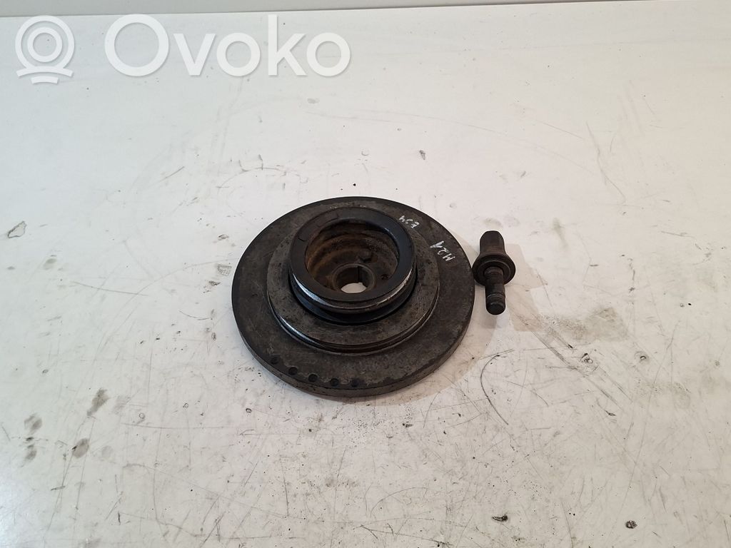 BMW 5 E34 Kampiakselin vauhtipyörä 