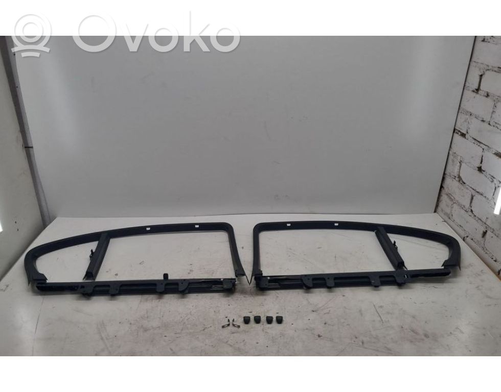 BMW 5 E60 E61 Estate rear side window sun shade/blind 