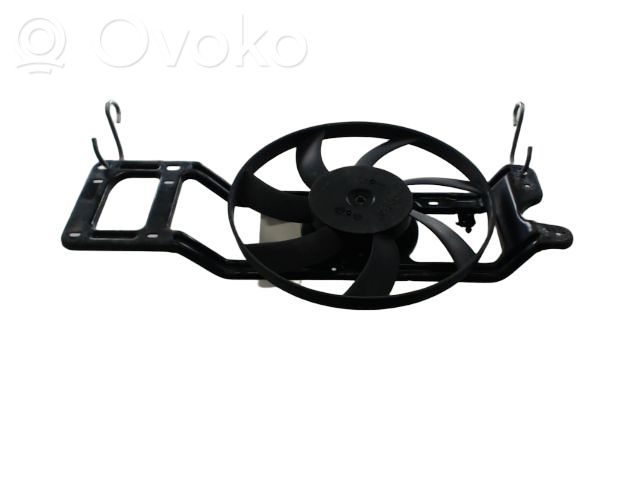 Renault Clio III Ventilator electric răcire radiator 