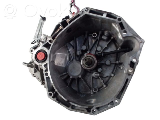 Nissan Juke I F15 Cutie viteze manuală cu 6 trepte 