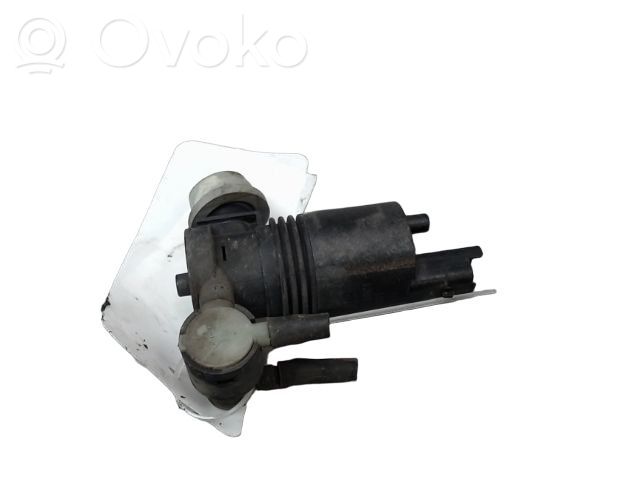 Nissan Note (E12) Windscreen/windshield washer pump 