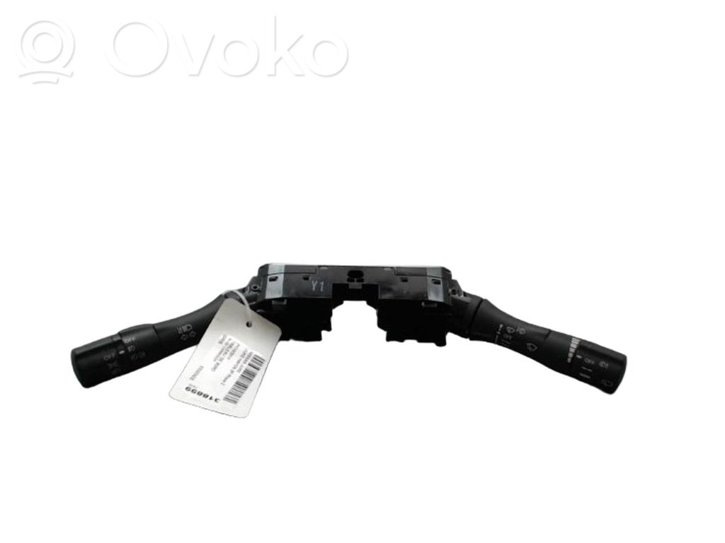 Nissan Juke I F15 Commodo, commande essuie-glace/phare 
