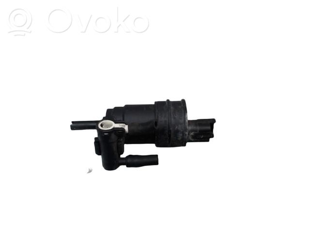 Renault Twingo I Windscreen/windshield washer pump 