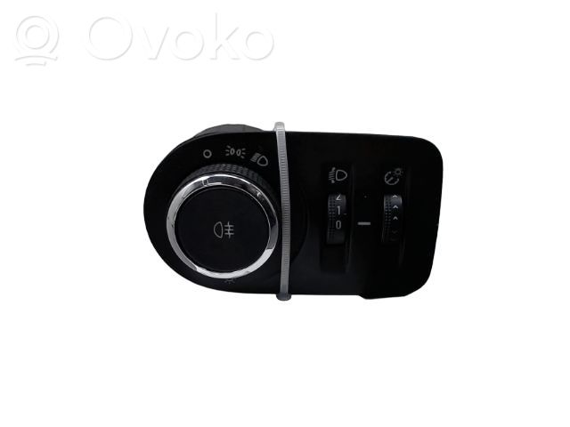 Opel Corsa D Light switch 