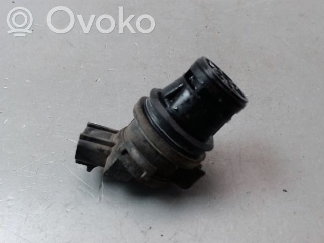 Mazda 5 Windscreen/windshield washer pump 