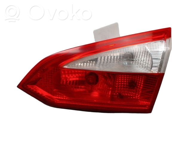 Ford Focus Lampă spate în capacul portbagajului 