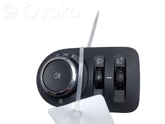 Opel Corsa D Light switch 