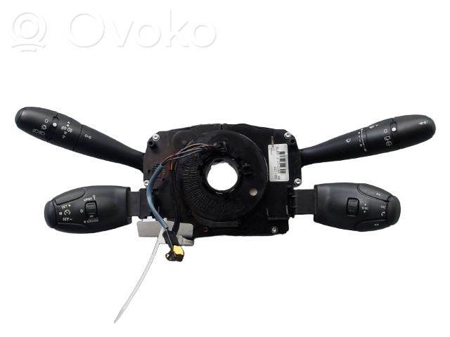 Peugeot 207 Leva/interruttore dell’indicatore di direzione e tergicristallo