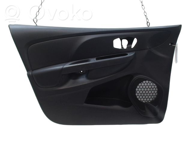 Renault Clio IV Revestimiento de puerta delantera 