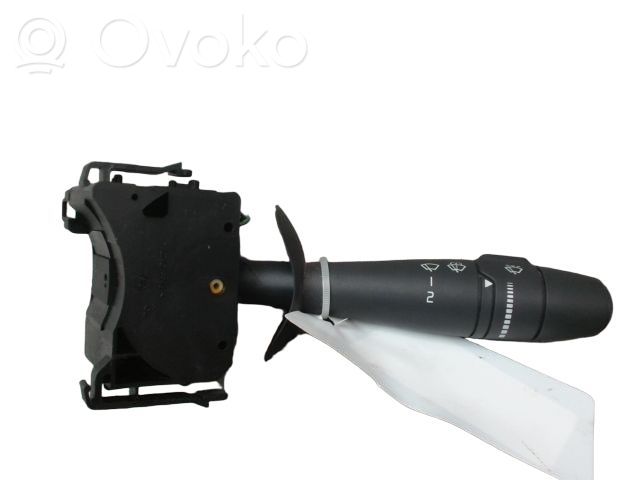Renault Wind Wiper control stalk 