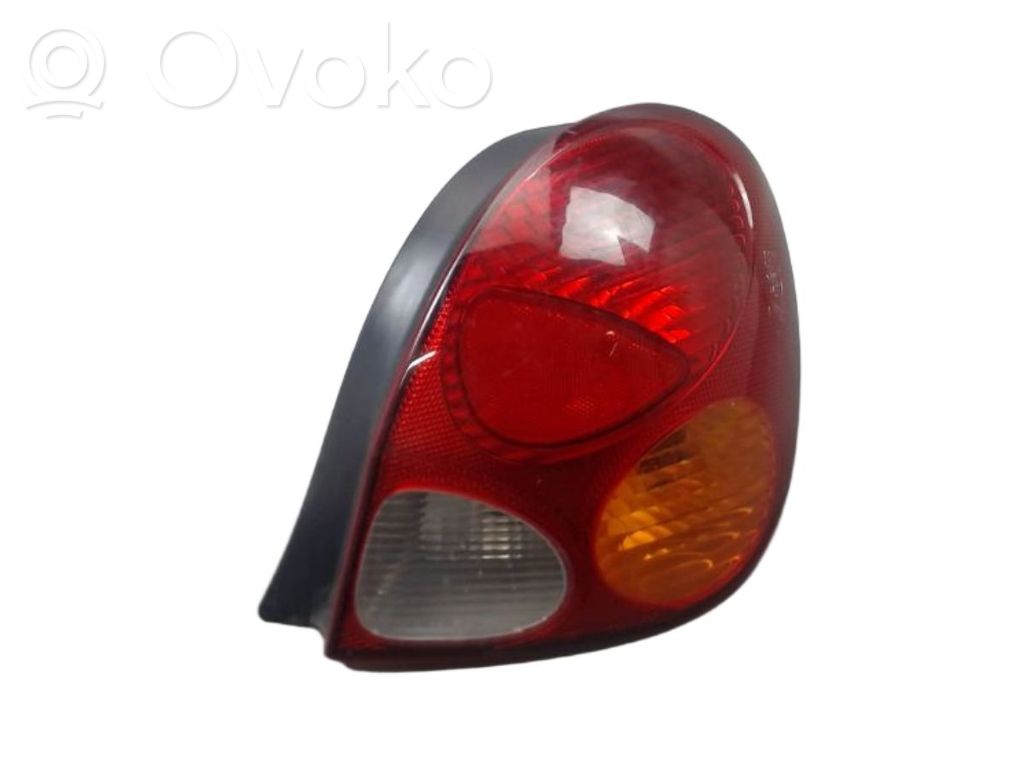 Toyota Corolla E120 E130 Lampa tylna 
