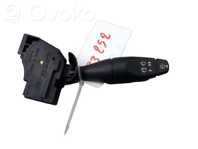 Ford Focus Wiper control stalk 