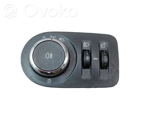 Opel Corsa D Light switch 