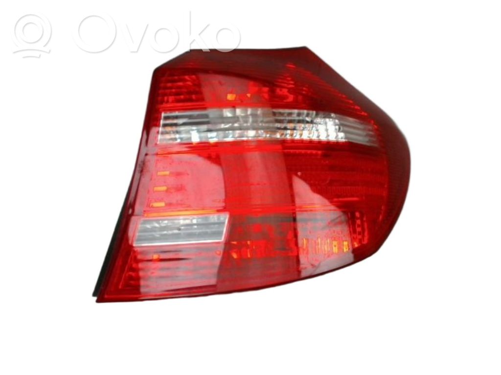 BMW 1 E82 E88 Lampă spate în caroserie 