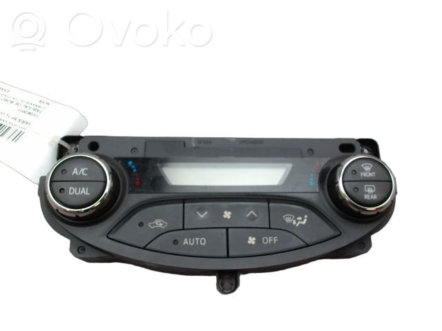 Toyota Yaris Panel klimatyzacji 