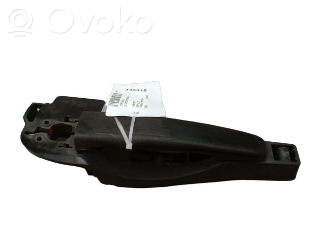 Manecilla externa puerta delantera   9101W2,121678,414418,601008017402P,8081002,9101R4,9101W2,9101W5,9101W8,AL8081002