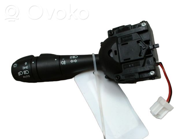 Renault Clio IV Light switch 