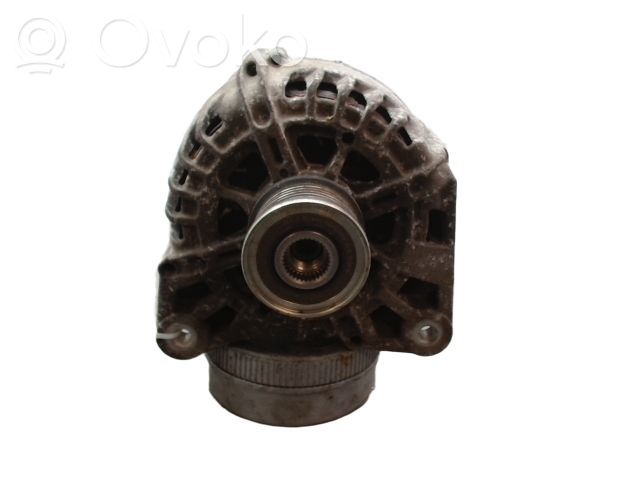 Renault Twingo III Alternator 